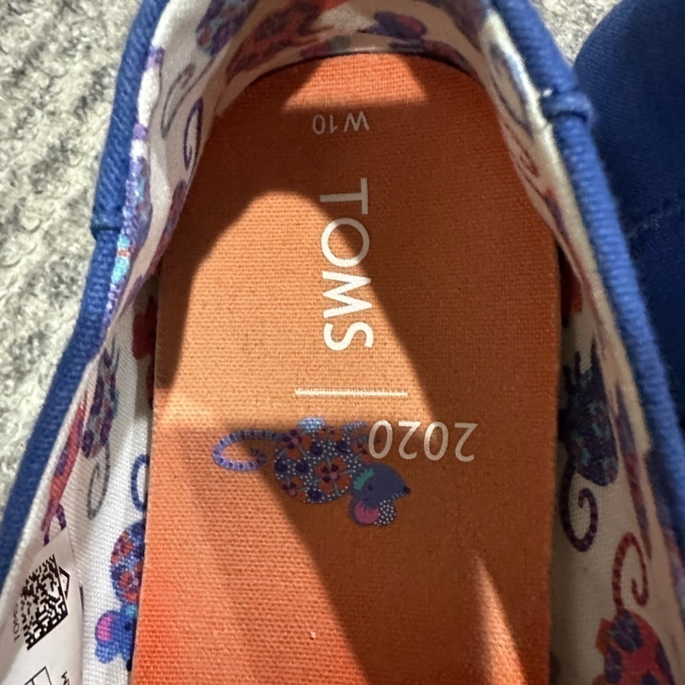 TOMS Classic Womens Size 10
Shoes Navy Chinese Year Of The Rat 2020 Slip On Flat - Picture 6 of 7